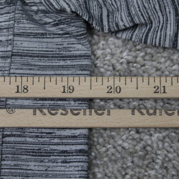 Nike NE Patriots T-Shirt Women's XL Gray On Field Dri-Fit Short Sleeve Pullover - Picture 9 of 10